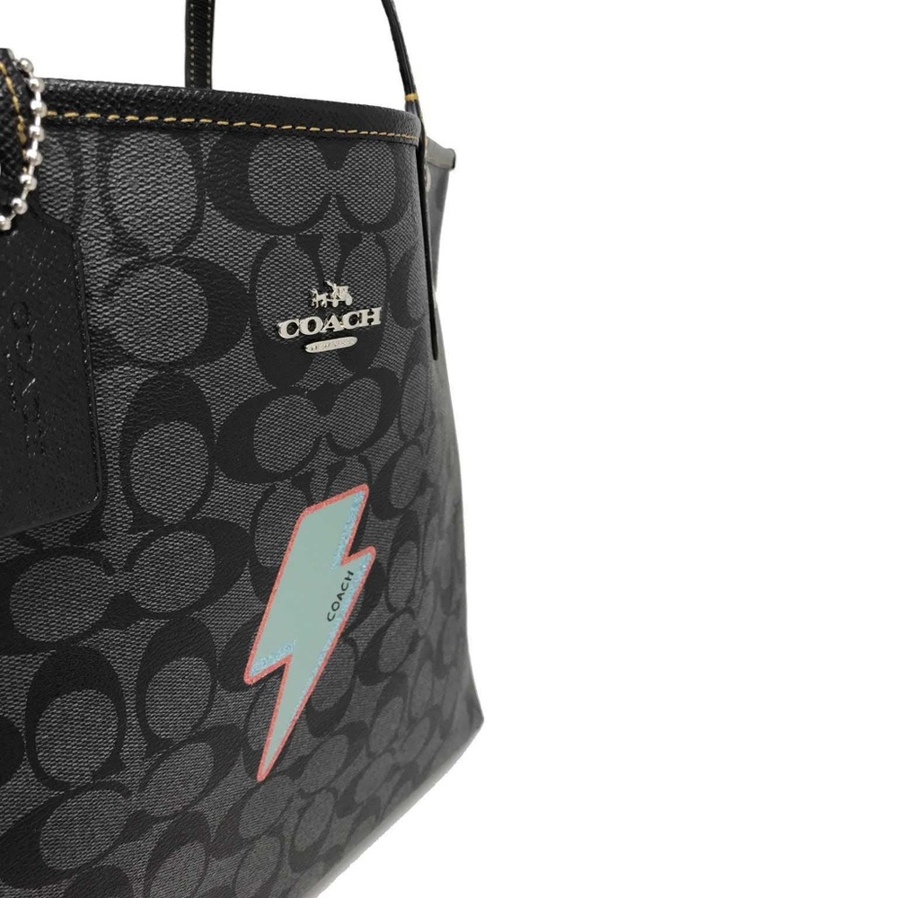 Coach F22552 Signature Reversible PVC City Tote - Picture 4 of 8